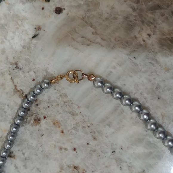 Metallic Silver Plastic Beaded Necklace - Picture 4 of 5